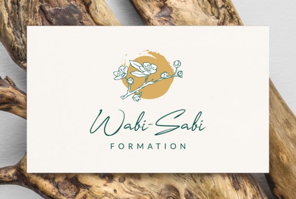Découvrez la nouvelle création d'identité visuelle de Wabi-Sabi Formation par NRV, agence de graphisme à Toulouse.